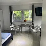 At-rooms בית הארחה הנובר