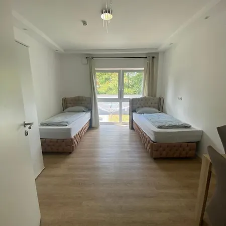 בית הארחה At-rooms הנובר