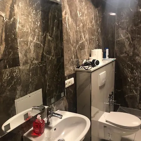 At-rooms Gæstehus *